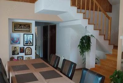Casă cu 6 camere cu Teren 730 Mp în Simeria - 1