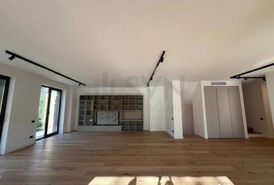 Casă cu 6 camere cu Teren 382 Mp în Pipera - 4