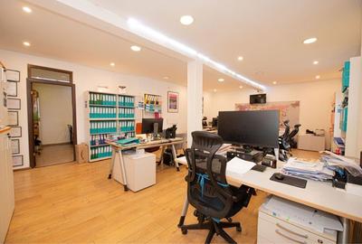 Spațiu comercial, de 220 mp, în Victoriei - 2