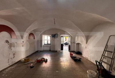 Spatiu comercial de inchiriat, 90 mp, zona Centrala - 1
