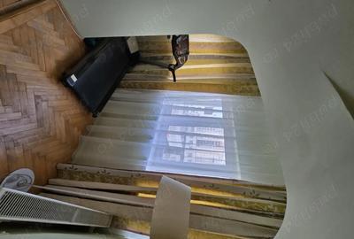 Apartament cu 4 camere decomandat în Ștefan cel Mare - 3