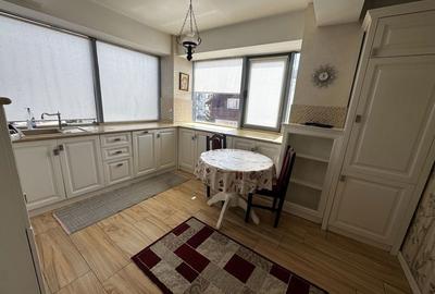 Apartament cu 3 camere decomandat în Central - 7