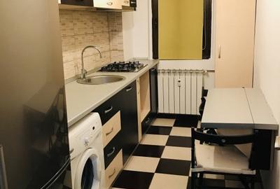 Garsonieră decomandată, mobilată în Tei - 3