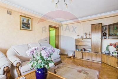 Apartament deosebit de 4 camere zona Decebal - Piata Alba Iulia - 1