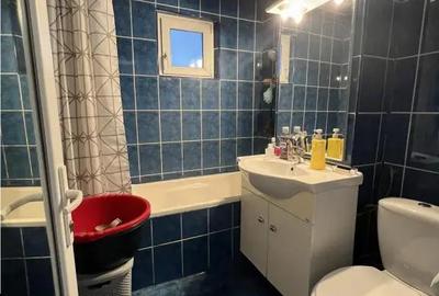 Apartament cu 3 camere decomandat în Valea Aurie - 4