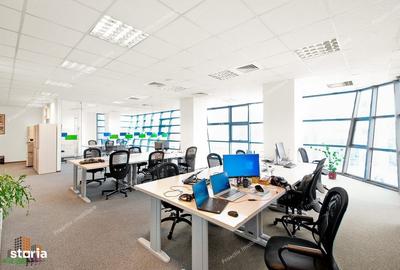 Spațiu comercial, de 72 mp, în Central