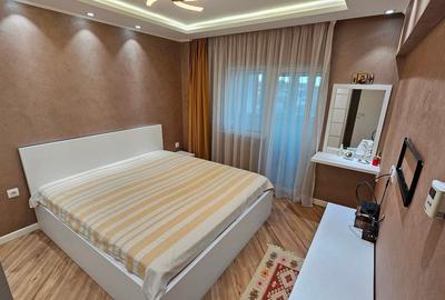 Apartament cu 4 camere decomandat, mobilat în Energia - 3