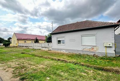 Comision ZERO teren cu casa  demolabila in Urseni teren 2715 mp front 31.5 m - 3