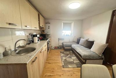 Apartament 2 camere pe 2 niveluri 55 mp - zona Strazii Caracal-Centru - 2