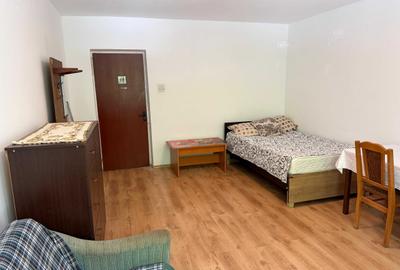 Apartament cu 3 camere decomandat în Crângași - 4