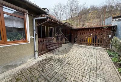 Casa de 3 camere, Medias - 14