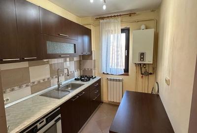 Apartament cu 2 camere semidecomandat în Craiovița Nouă - 1