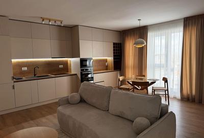 Apartament cu 2 camere decomandat în Central - 1