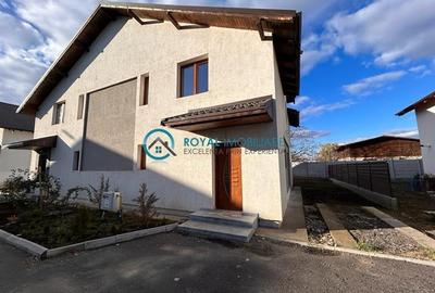 Duplex cu 4 camere în Strejnicu