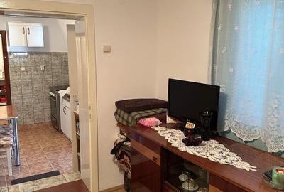 Casă cu 3 camere în Vadu Crișului - 8