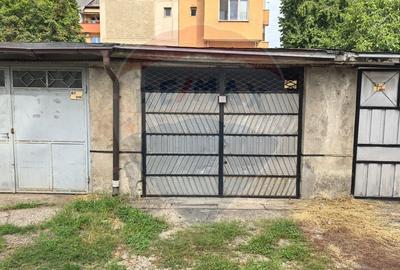 Prima închiriere - Apartament 3 camere + garaj în zona Central - 7