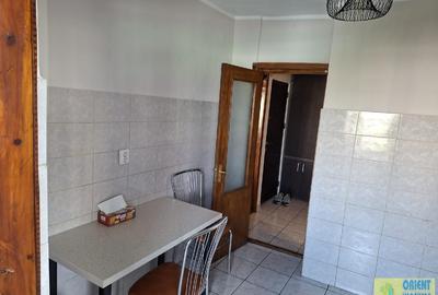 Inel 1, 2 camere, decomandat, mobilat, inchirieri Constanta - 4