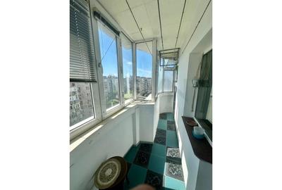 Apartament cu 3 camere decomandat, mobilat în 13 Septembrie - 10
