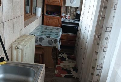 Apartament cu 2 camere decomandat în Central - 8