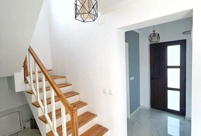 Casă cu 4 camere cu Teren 250 Mp în Miroslava - 9