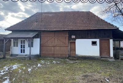 Casă cu 3 camere în Central - 8