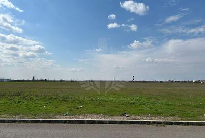 Teren Construcții intravilan de 9809 mp, în 9 Mai - 4