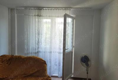 Apartament cu 2 camere decomandat în Drumul Taberei - 3