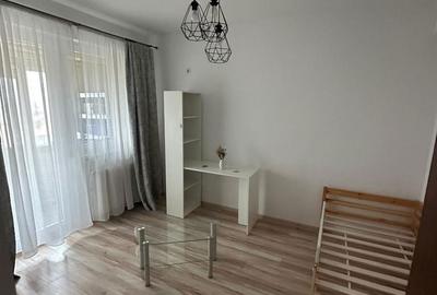 Apartament cu 3 camere în Central - 4