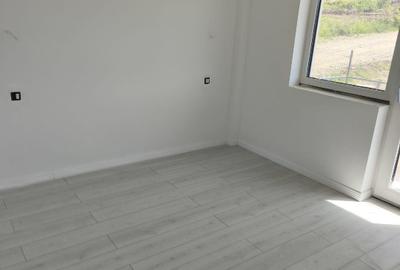 Apartament cu 2 camere decomandat în Vișan - 7