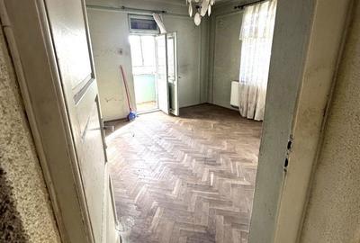 Apartament cu 2 camere decomandat în Central - 3