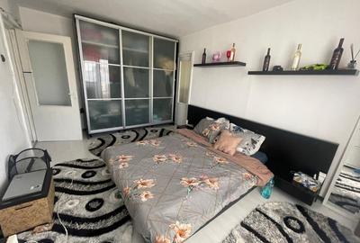 Apartament cu 3 camere semidecomandat, mobilat în Calea București - 3
