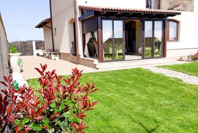 Casă cu 4 camere în Livada - 1