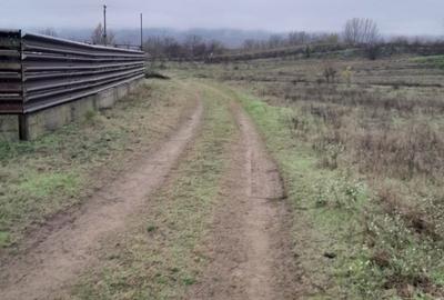 Spațiu comercial, în Ostrovu Corbului - 2