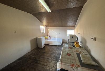 Spațiu comercial, de 150 mp, în Central - 14