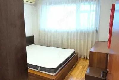 Apartament cu 3 camere decomandat în Berceni - 3