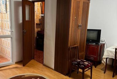 5 Minute Metrou Apartament 2 camere Decomandat - 4