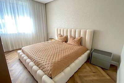 Casă individuală cu 5 camere cu Piscina în Tunari - 8