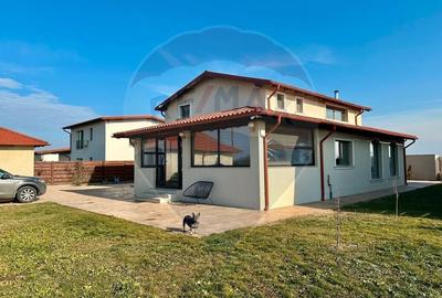 Casă cu 7 camere cu Teren 960 Mp în Vânători - 23