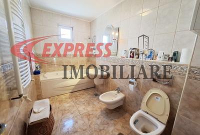 Casă cu 5 camere cu Teren 350 Mp în Dristor - 3