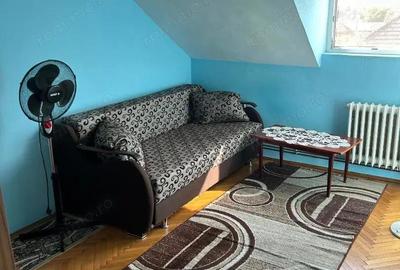 De vanzare apartament cu 2 camere, mansarda cladire in asociatie, etaj 3, zona parc, P-ta Crucii - 5