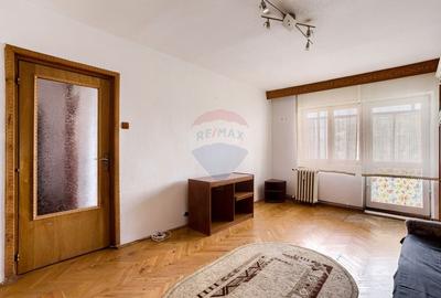 Apartament 3 camere si doua bai in zona Aradul nou,gara - 8