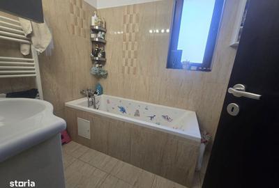Apartament cu 4 camere în Popas Păcurari - 9