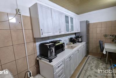 Casă cu 4 camere cu Teren 268 Mp în Central - 4
