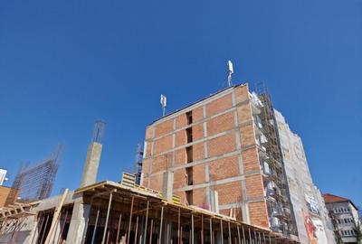 Apartament cu 3 camere decomandat în Săsar - 3