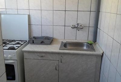 Garsonieră decomandată în Central - 1