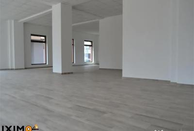 Spațiu comercial, de 144 mp, în Metro - 2