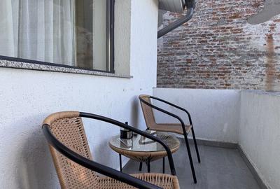 Apartament cu 3 camere decomandat în Alfa - 1