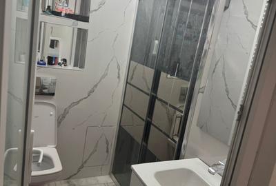 Apartament cu 3 camere decomandat în Central - 3