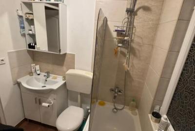 Apartament cu 3 camere semidecomandat în Progresul - 8