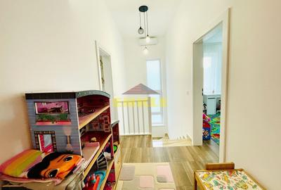 Casă individuală cu 4 camere cu Teren 180 Mp în Periferie - 7